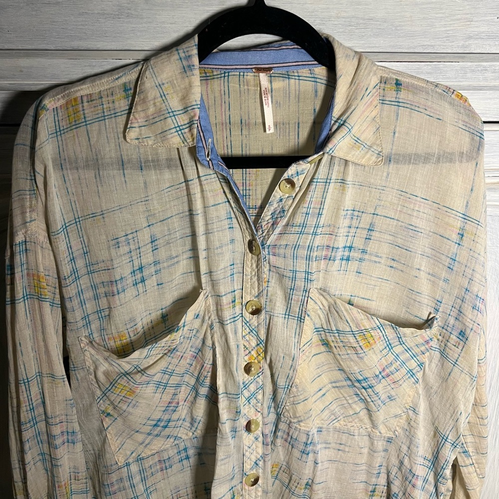 Free People‎ Shore Vibes Relaxed Lightweight Plaid Button Down Boyfriend Ivory - Picture 9 of 11